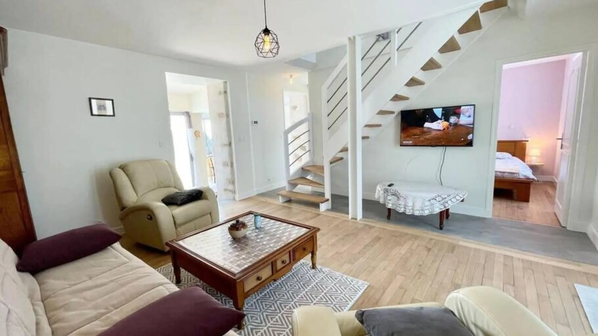 Maison de charme vue mer 180 rénovée Accès plage Riantec Hébergement de vacances